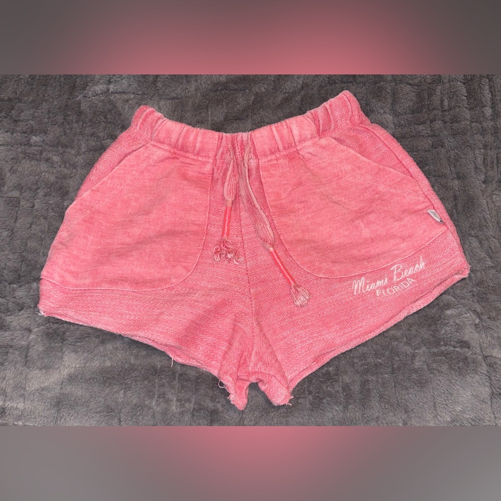 Women's Coral Pink Comfy Shorts